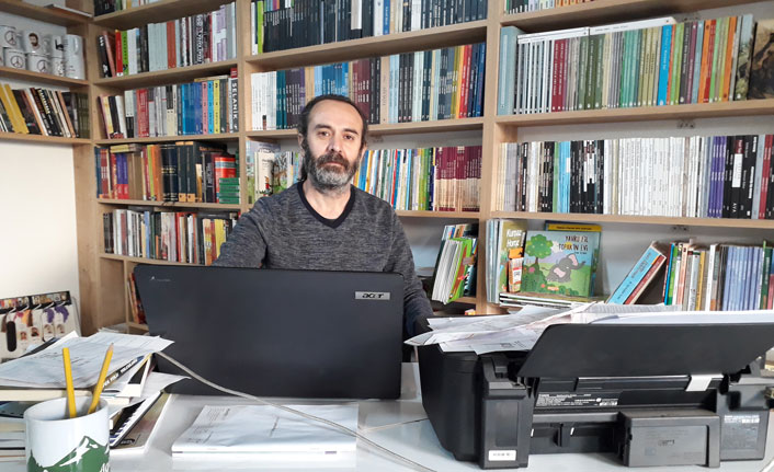 Kemeraltı’nda çok dilli bir yayınevi